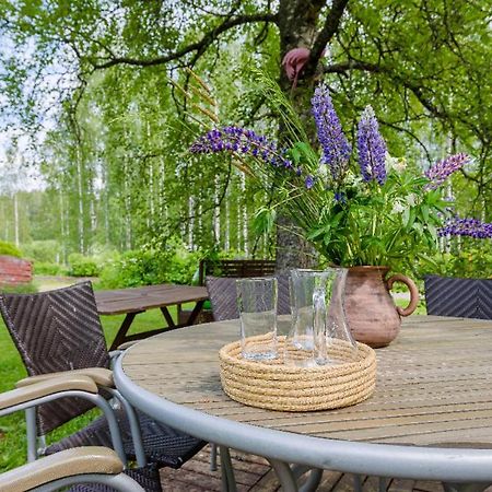 Poppelstrand Nuuksio, Pet Friendly Guest Apartment Exteriér fotografie